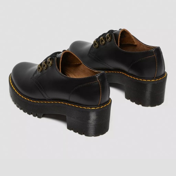 NWOB Doc Martens Leona Lo Vintage Smooth Leather Heeled Shoes Size 6 - Picture 5 of 13